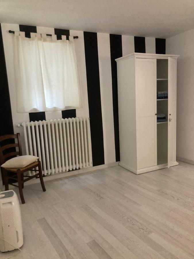 La Casa Di Noah Villa Venosa Luaran gambar